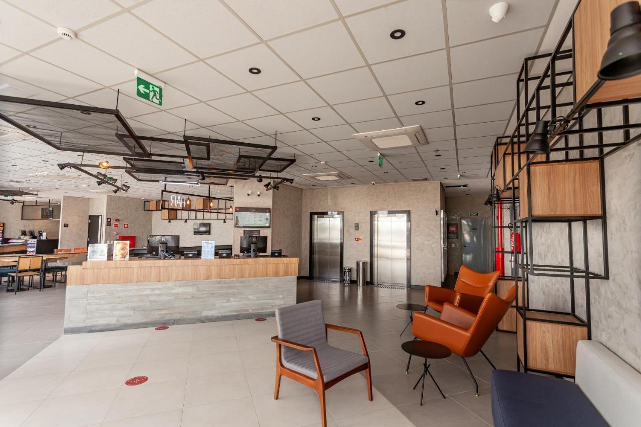 Ibis Caucaia Porto Do Pecem Hotel Exterior photo
