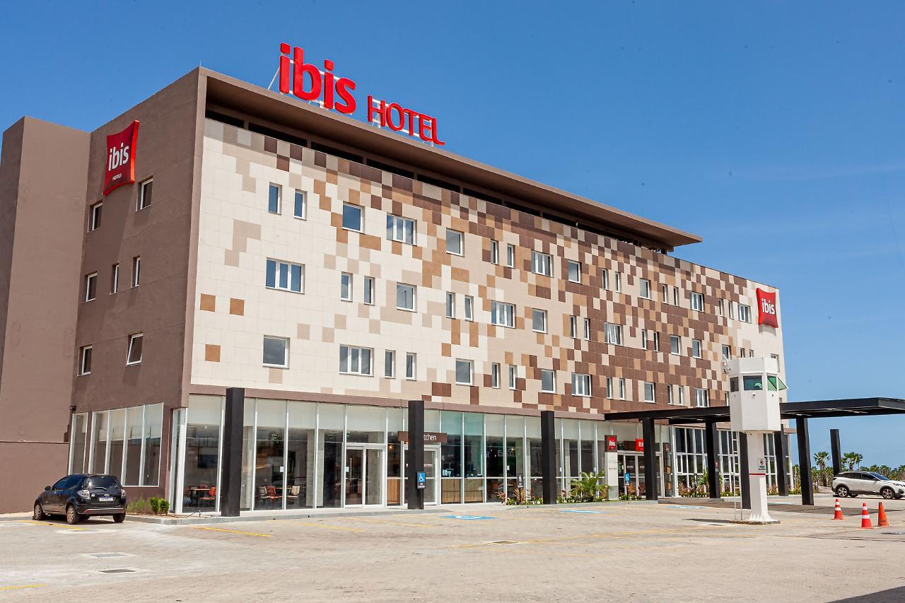Ibis Caucaia Porto Do Pecem Hotel Exterior photo